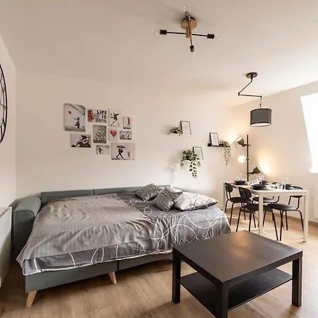 Monsejourcosy - L'urban - Cosy - Netflix